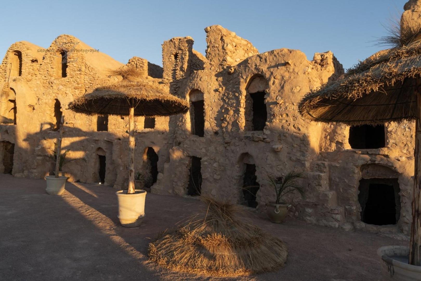 Ksar Jouamaa Hotel Medenine Buitenkant foto